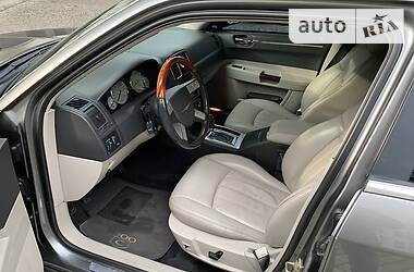 Седан Chrysler 300C 2006 в 