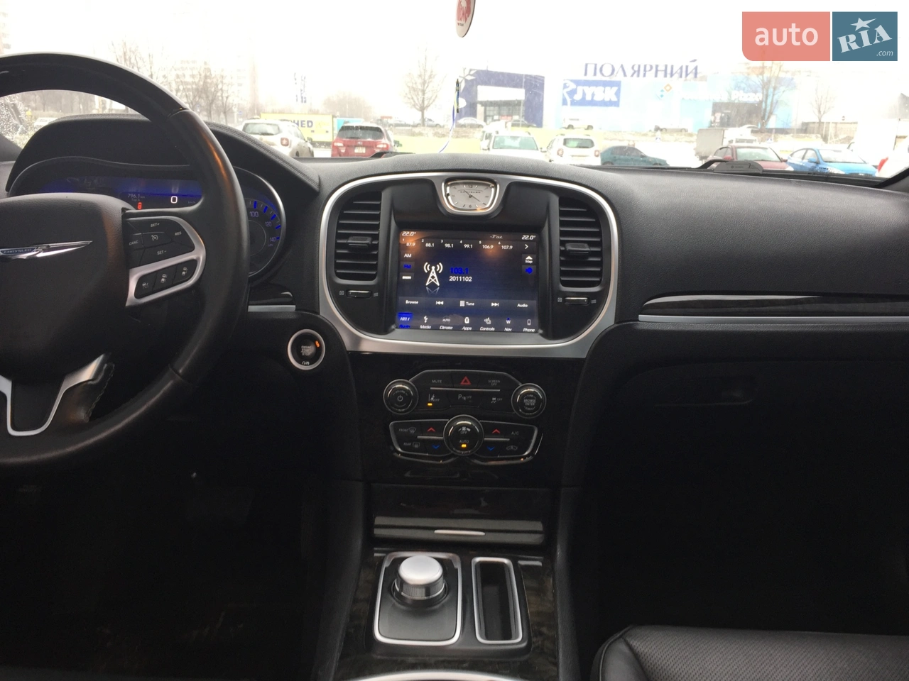 2017 Chrysler 300C - мініатюра 5