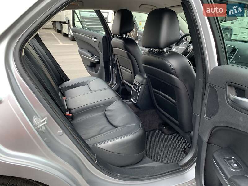 Седан Chrysler 300C 2017 в Києві