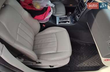 Седан Chrysler 300C 2007 в Днепре