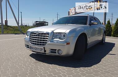 Седан Chrysler 300C 2006 в Львове