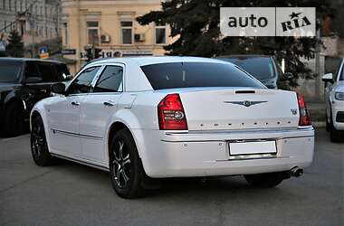 Седан Chrysler 300C 2008 в 