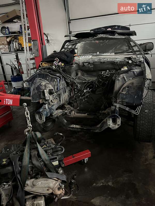Седан Chrysler 300C 2005 в Харькове