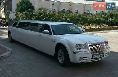 Лімузин Chrysler 300C 2007 в Харкові