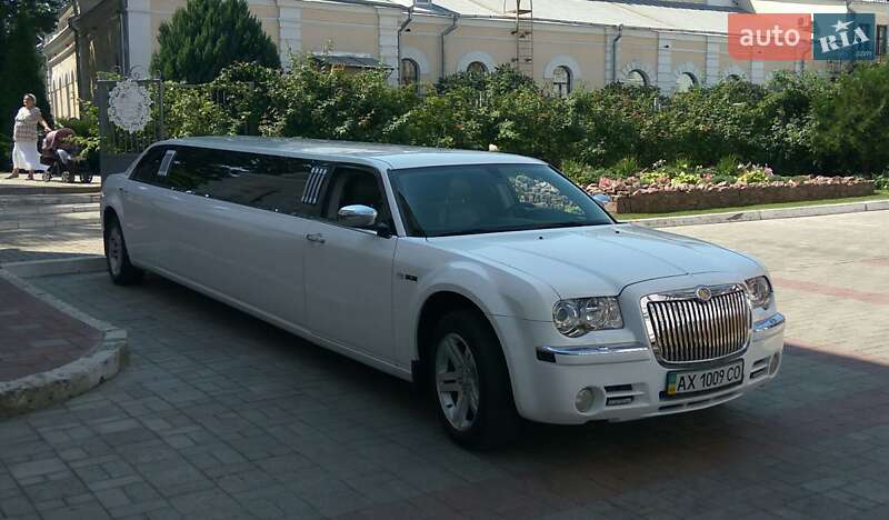 Лимузин Chrysler 300C 2007 в Харькове фото 2 Лимузин Chrysler 300C 2007 в Харькове