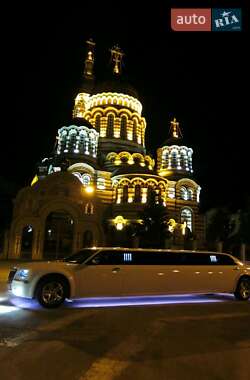 Лімузин Chrysler 300C 2007 в Харкові