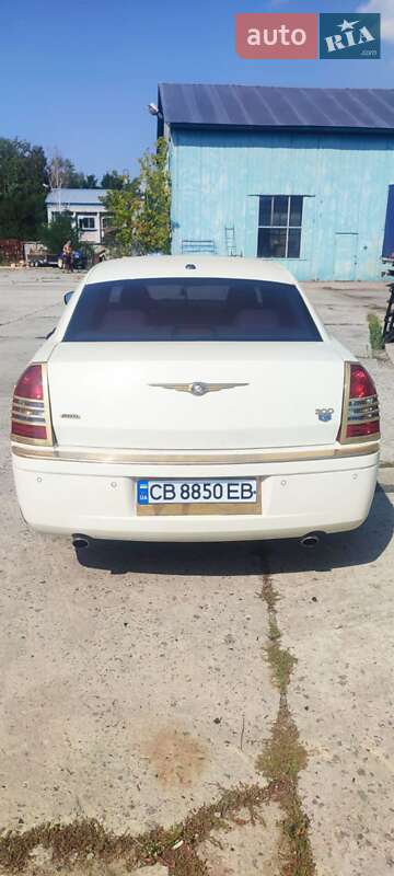 Внедорожник / Кроссовер Chrysler 300C 2006 в Славутиче