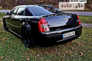 Седан Chrysler 300C 2005 в Киеве