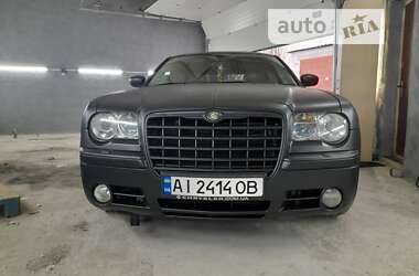 Седан Chrysler 300C 2006 в Ирпене