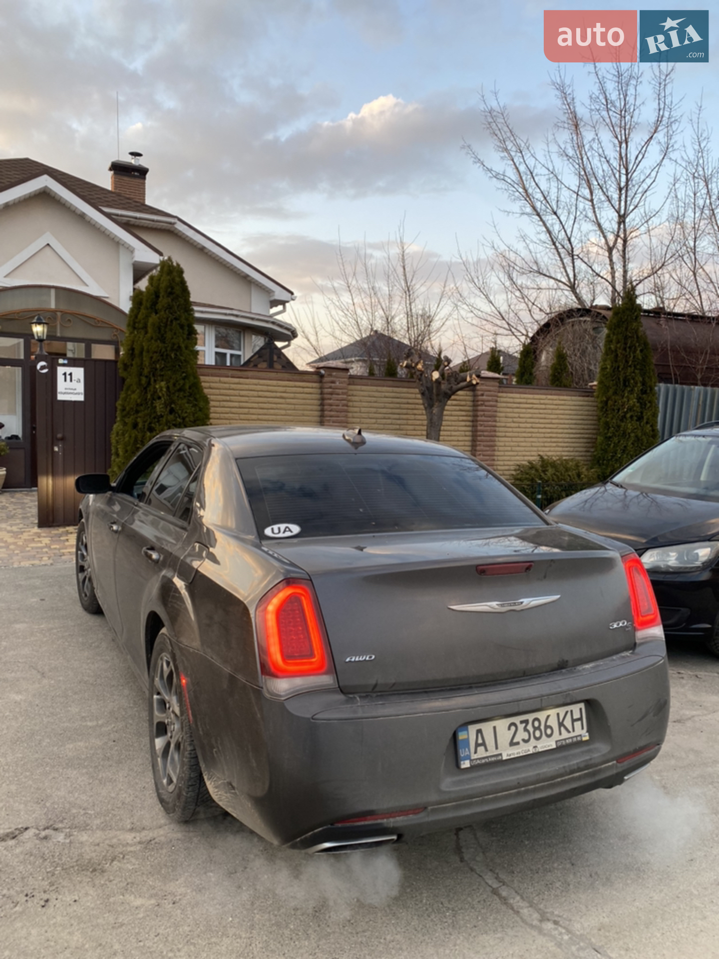 2016 Chrysler 300C - мініатюра 2