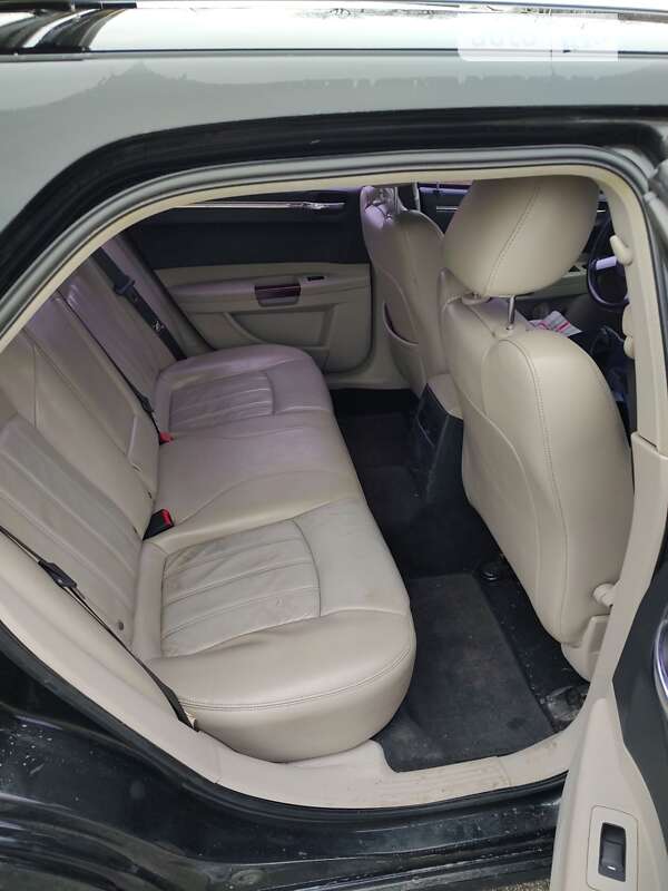 Универсал Chrysler 300C 2007 в Днепре