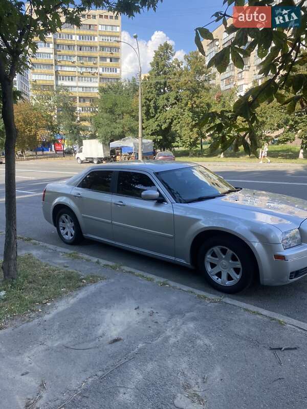 Chrysler 300C 2005