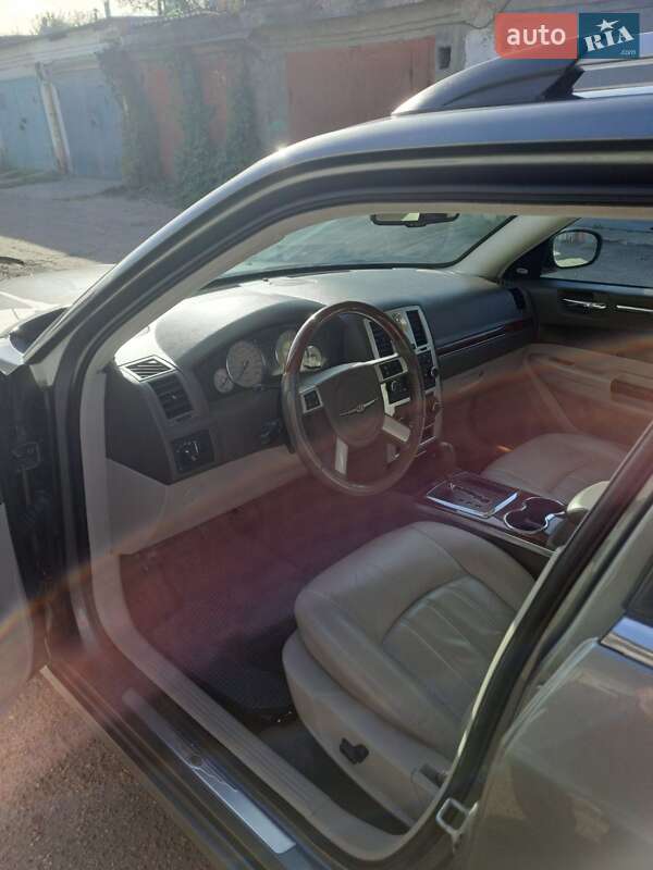 Универсал Chrysler 300C 2007 в Николаеве фото 4 Универсал Chrysler 300C 2007 в Николаеве