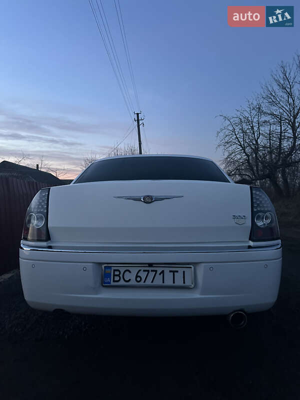 Хэтчбек Chrysler 300C 2005 в Жмеринке