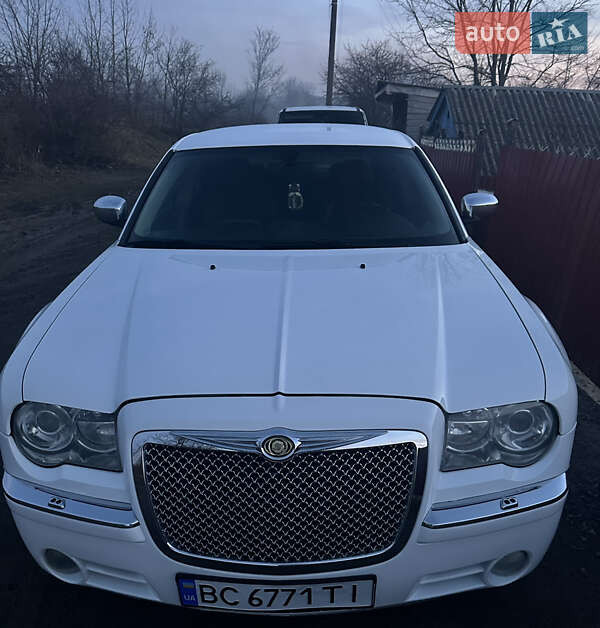 Хэтчбек Chrysler 300C 2005 в Жмеринке