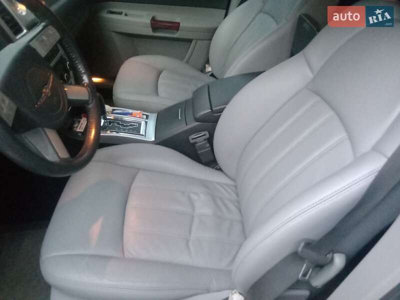 Седан Chrysler 300C 2005 в Николаеве фото 13 Седан Chrysler 300C 2005 в Николаеве