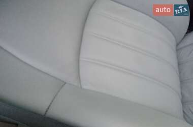Седан Chrysler 300C 2005 в 