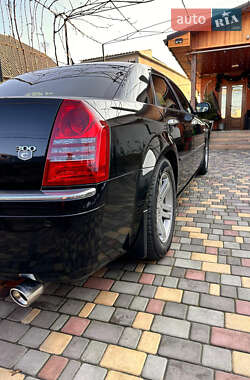 Седан Chrysler 300C 2008 в 