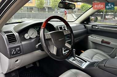 Седан Chrysler 300C 2006 в Ивано-Франковске