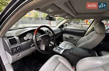 Седан Chrysler 300C 2006 в Ивано-Франковске