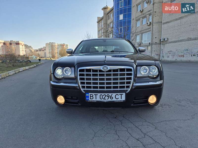 Седан Chrysler 300C 2005 в Херсоні