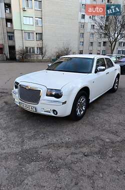 Седан Chrysler 300C 2005 в Черкассах