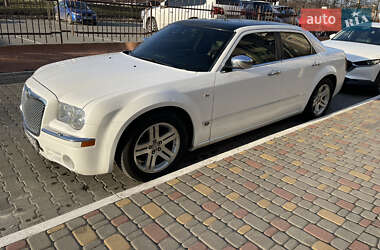 Седан Chrysler 300C 2006 в Киеве