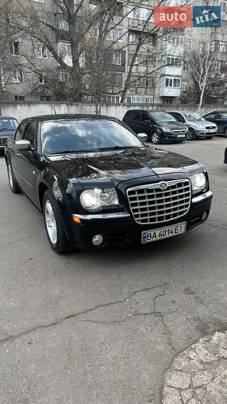 Седан Chrysler 300C 2008 в 