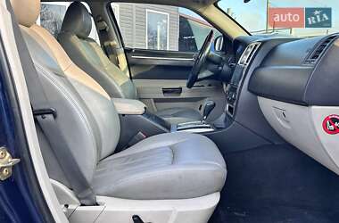 Седан Chrysler 300C 2006 в 