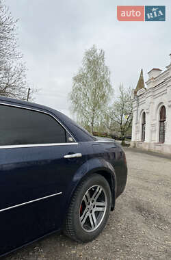 Седан Chrysler 300C 2005 в 