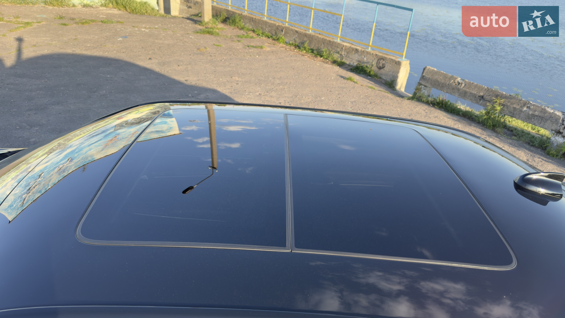 2016 Chrysler 300C - мініатюра 33