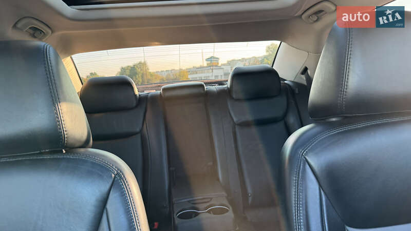 Седан Chrysler 300C 2016 в Ковеле