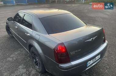 Седан Chrysler 300C 2006 в 