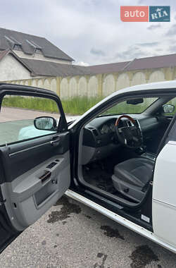 Седан Chrysler 300C 2004 в 