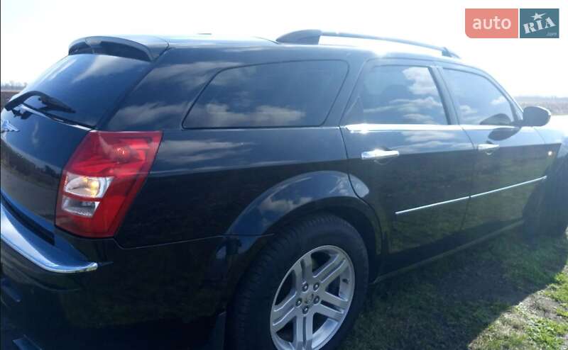 Универсал Chrysler 300C 2005 в Каневе