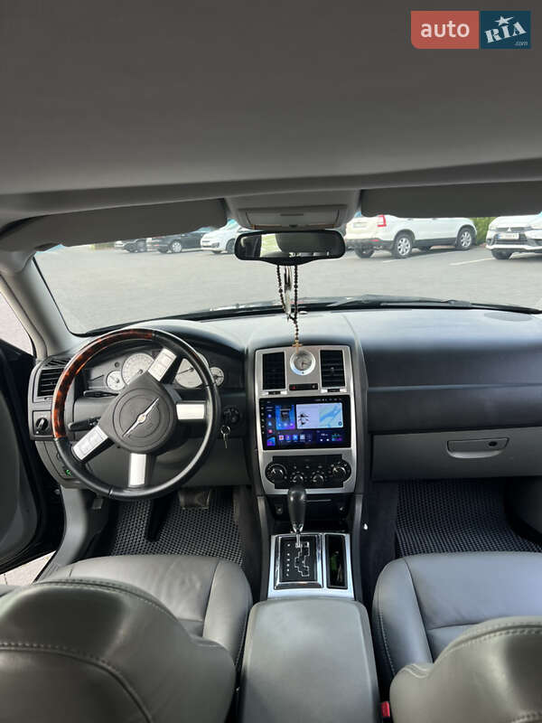 Седан Chrysler 300C 2005 в Стрые фото 16 Седан Chrysler 300C 2005 в Стрые