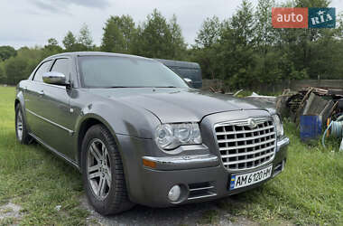 Седан Chrysler 300C 2006 в 