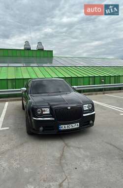 Седан Chrysler 300C 2004 в 