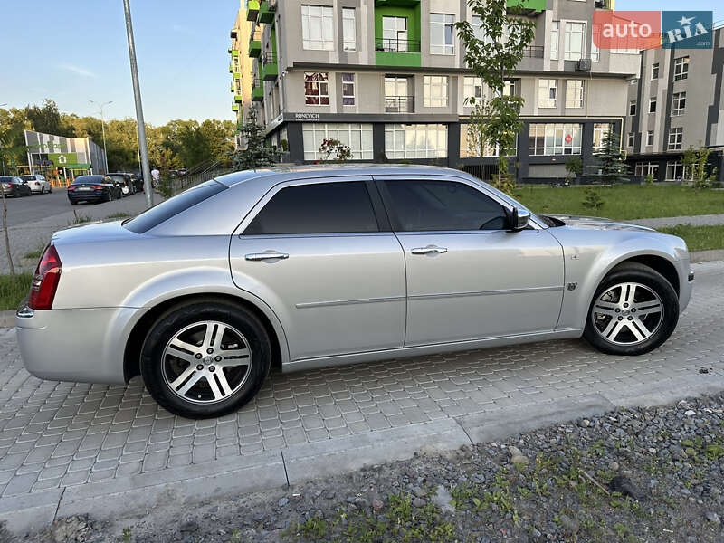 Седан Chrysler 300C 2007 в Шептицькому фото 10 Седан Chrysler 300C 2007 в Шептицькому