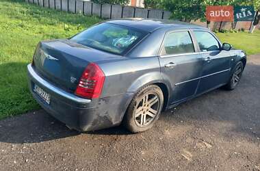 Седан Chrysler 300C 2007 в 