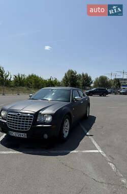 Седан Chrysler 300C 2006 в Киеве