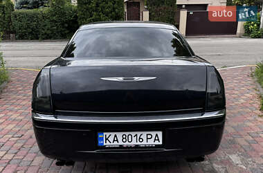 Седан Chrysler 300C 2004 в 