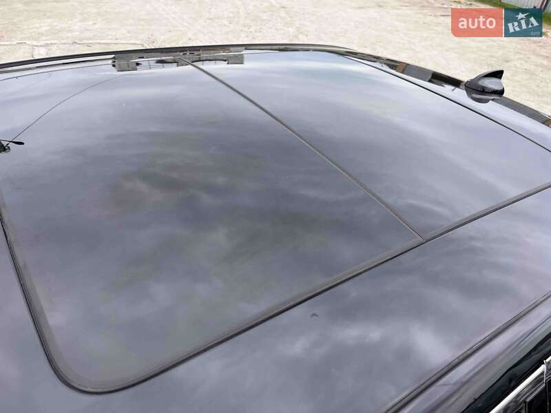 Седан Chrysler 300C 2017 в Борисполе