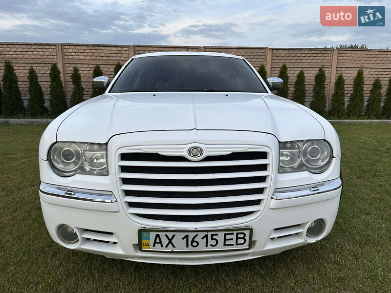 Седан Chrysler 300C 2008 в Харькове фото 3 Седан Chrysler 300C 2008 в Харькове
