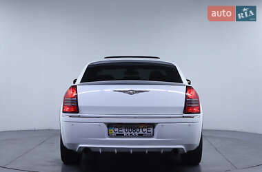 Седан Chrysler 300C 2005 в 
