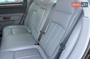 Седан Chrysler 300C 2006 в 