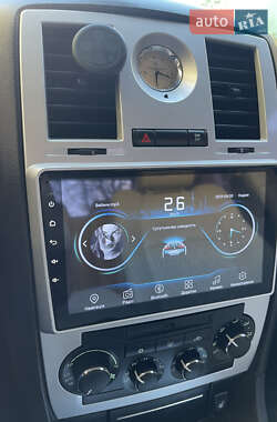 Седан Chrysler 300C 2007 в 