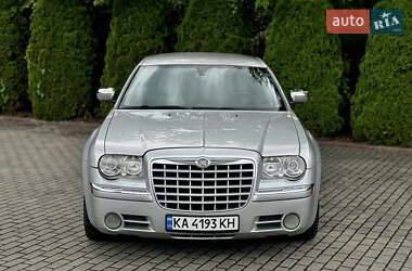 Седан Chrysler 300C 2008 в 