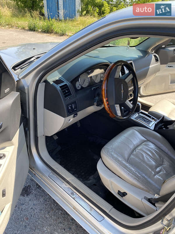 Седан Chrysler 300C 2005 в Здолбунове фото 22 Седан Chrysler 300C 2005 в Здолбунове