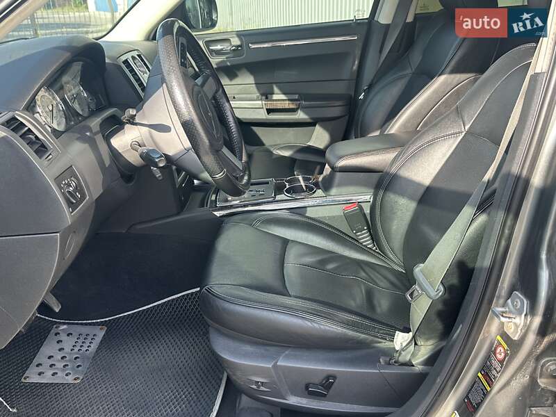 Седан Chrysler 300C 2009 в Запорожье